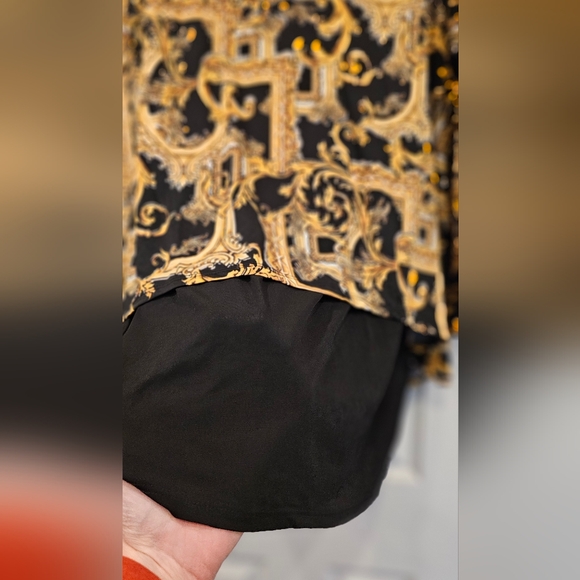 132 - Versace Inspired Baroque Print Blouse - Picture 3 of 8